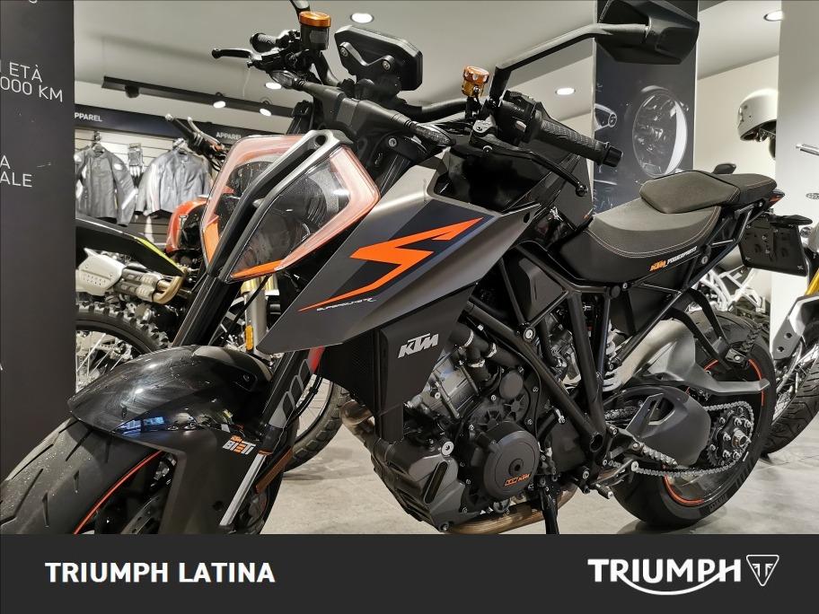 KTM 1290 Super Duke R